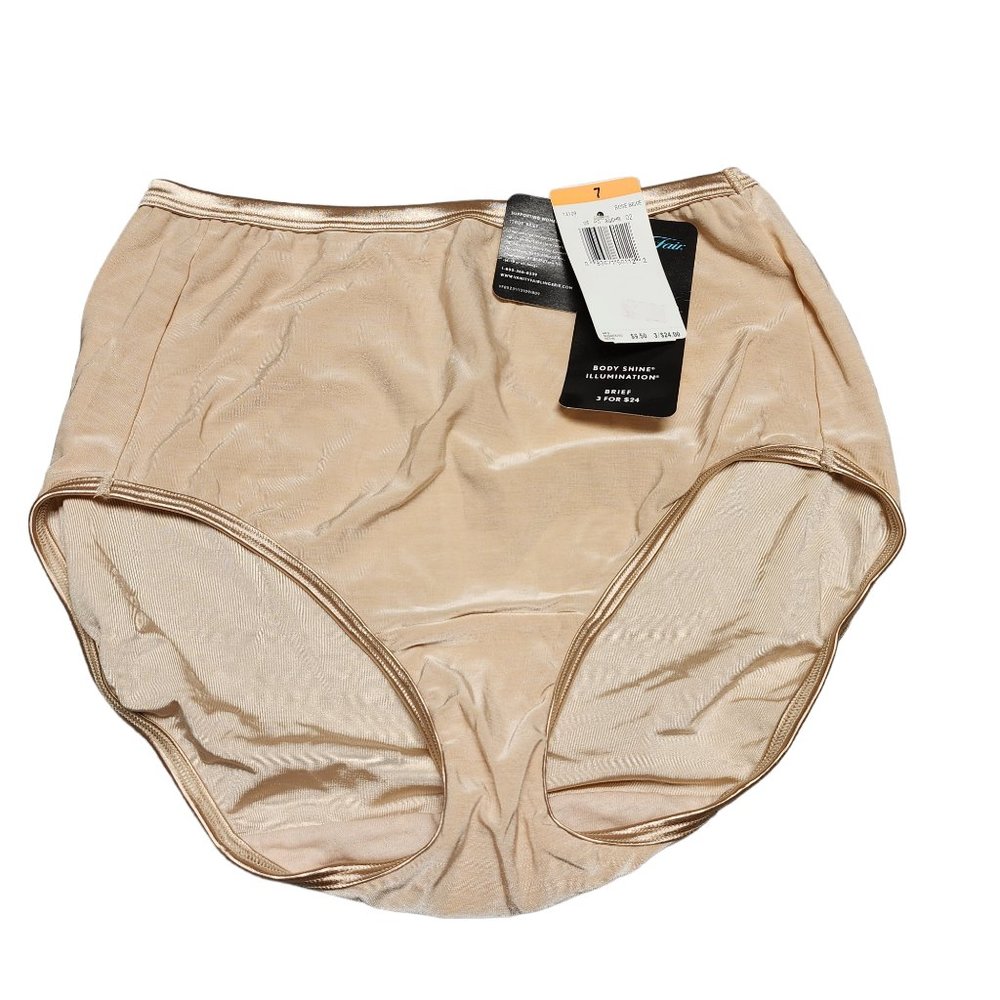 Vintage Vanity Fair - Body Shine‎ Illumination - NWT - #13109 Rose Beige Sz 7